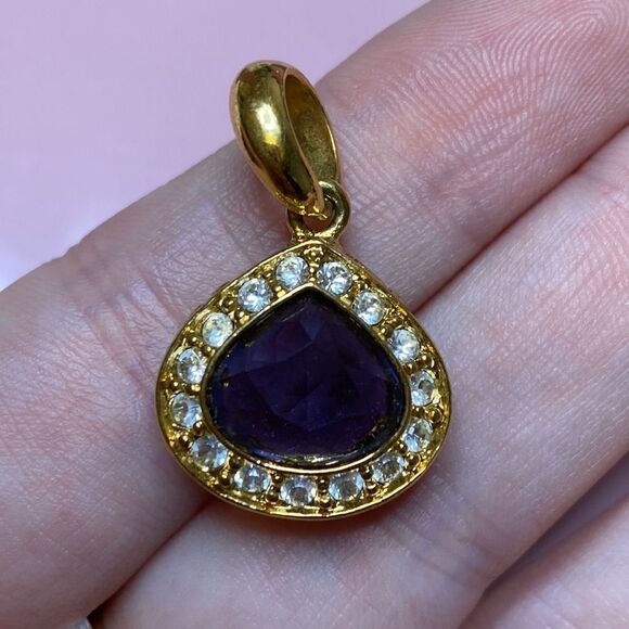 💛 Nolan Miller Gold Tone Purple & White Crystal Pendant - Picture 5 of 6